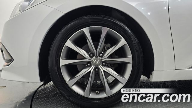 Hyundai Grandeur 2015 — photo 5