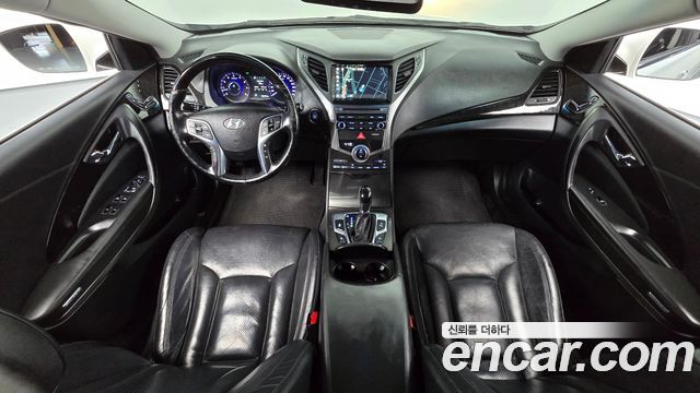 Hyundai Grandeur 2015 — photo 10