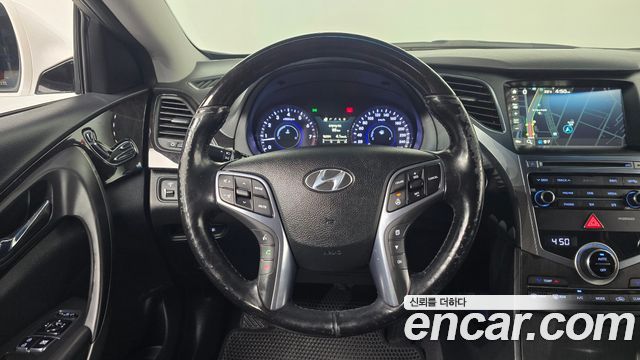 Hyundai Grandeur 2015 — photo 19