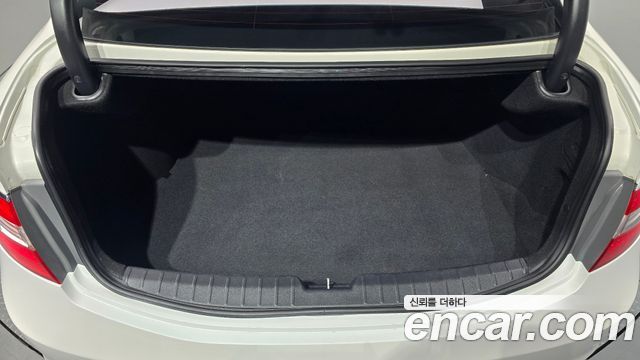 Hyundai Grandeur 2015 — photo 24