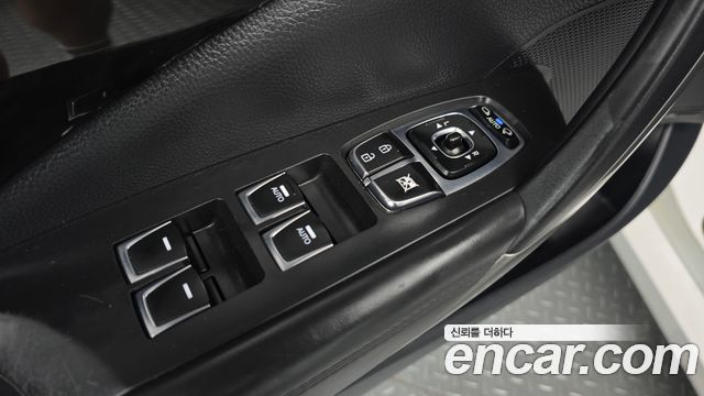 Hyundai Grandeur 2015 — photo 25