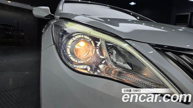 Hyundai Grandeur 2015 — photo 8