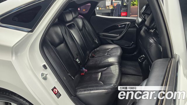 Hyundai Grandeur 2015 — photo 16