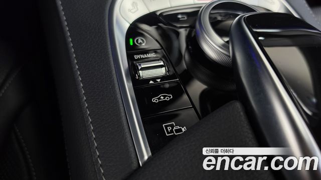 Mercedes-Benz S-Class 2020 — photo 18