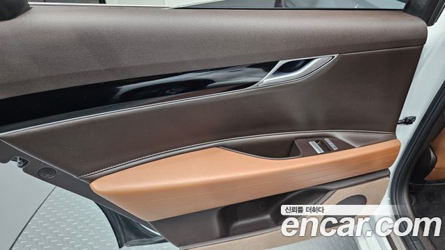 Genesis G80 2022 — photo 15