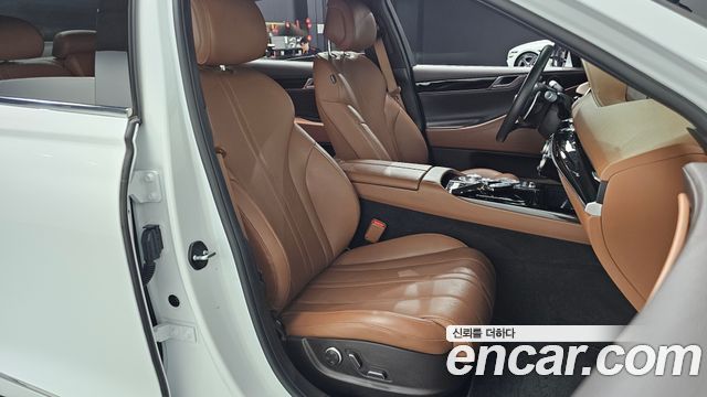Genesis G80 2022 — photo 16