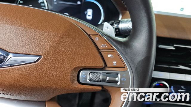 Genesis G80 2022 — photo 31