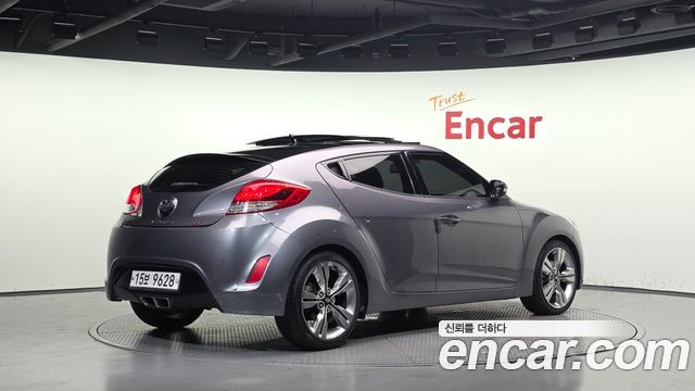 Hyundai Veloster 2012 — photo 2