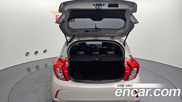 Chevrolet Korea Spark 2021 — photo 20