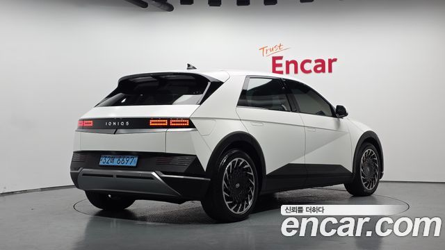 Hyundai Ioniq5 2024 — photo 2