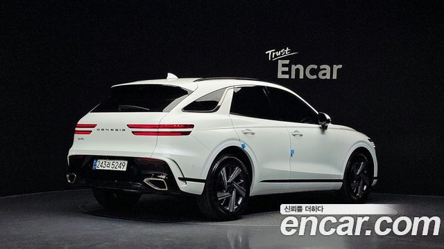 Genesis GV70 2025 — photo 2