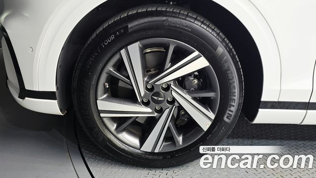 Genesis GV70 2025 — photo 5