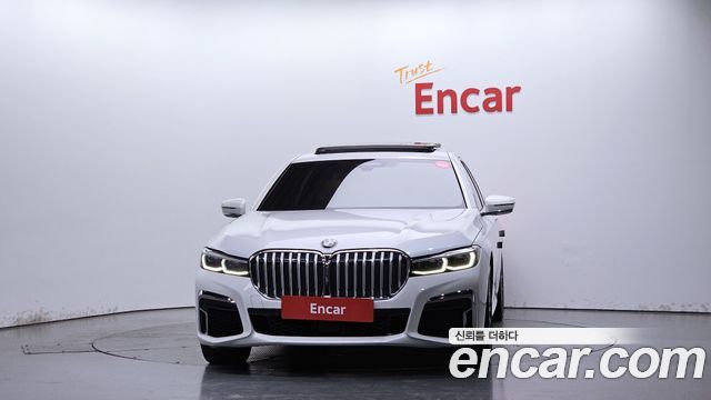 BMW 7-Series 2021 — photo 3