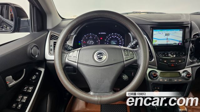 KG Mobility KORANDO 2015 — photo 19