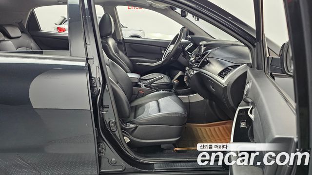 KG Mobility KORANDO 2015 — photo 16