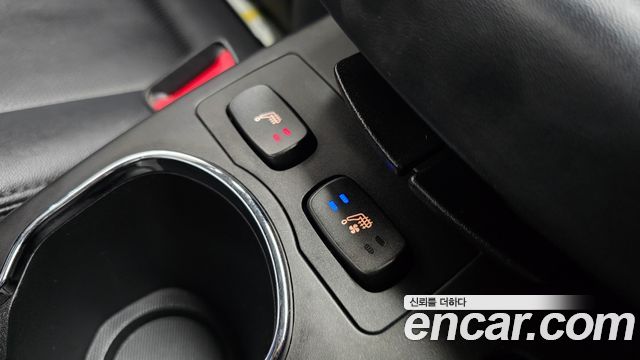 KG Mobility KORANDO 2015 — photo 31