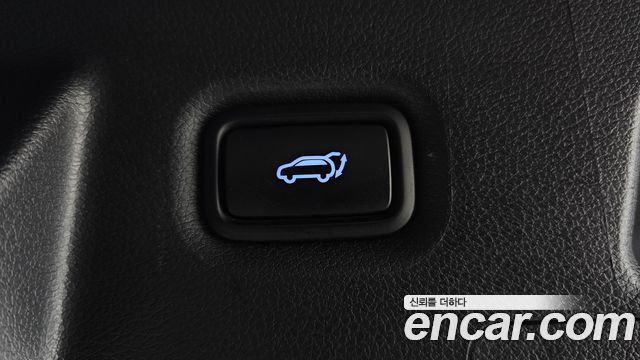 Hyundai Santafe 2021 — photo 17