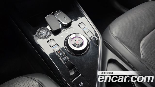 Kia Niro 2023 — photo 12
