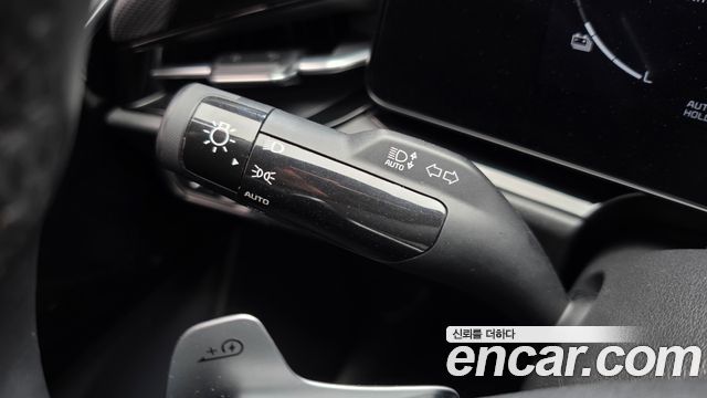 Kia Niro 2023 — photo 25