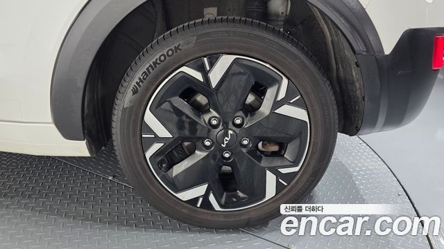 Kia Niro 2023 — photo 7