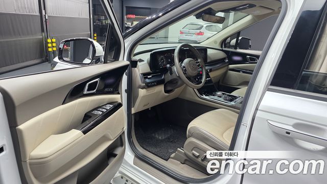 Kia Canival 2021 — photo 13