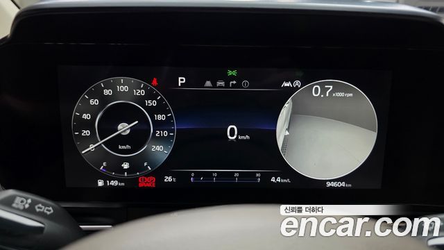 Kia Canival 2021 — photo 29