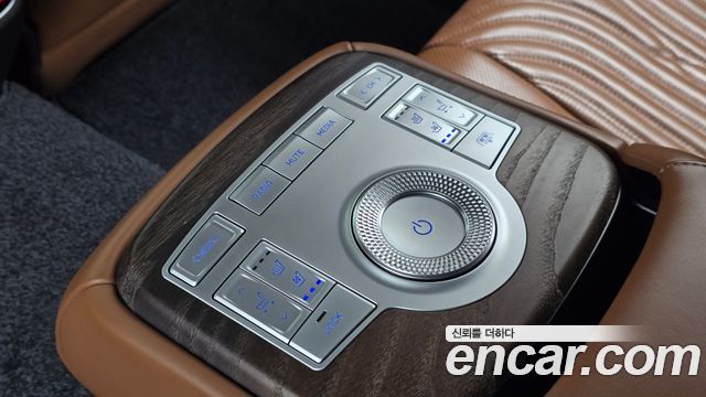Genesis G80 2021 — photo 31