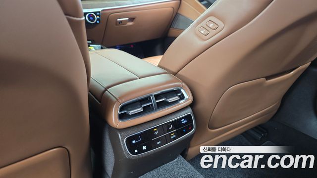 Genesis G80 2021 — photo 33