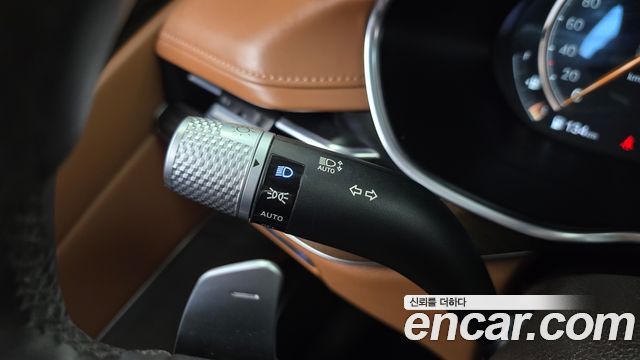 Genesis G80 2021 — photo 36