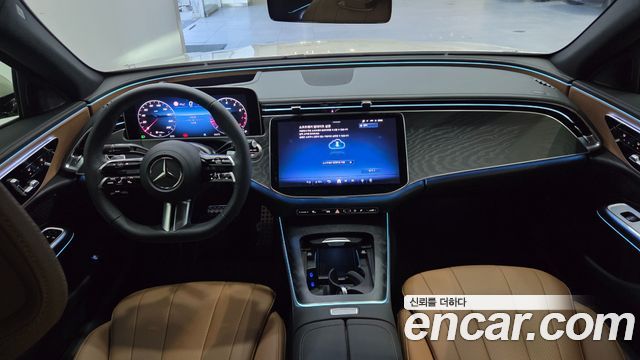 Mercedes-Benz E-Class 2026 — photo 11