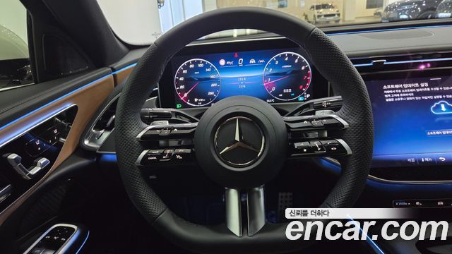Mercedes-Benz E-Class 2026 — photo 12