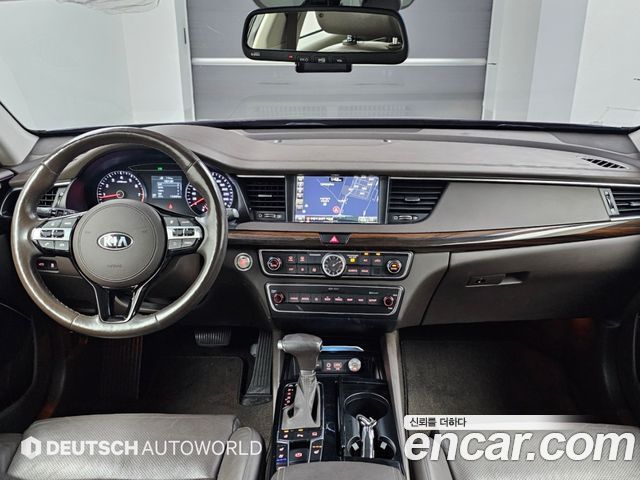 Kia K7 2018 — photo 7