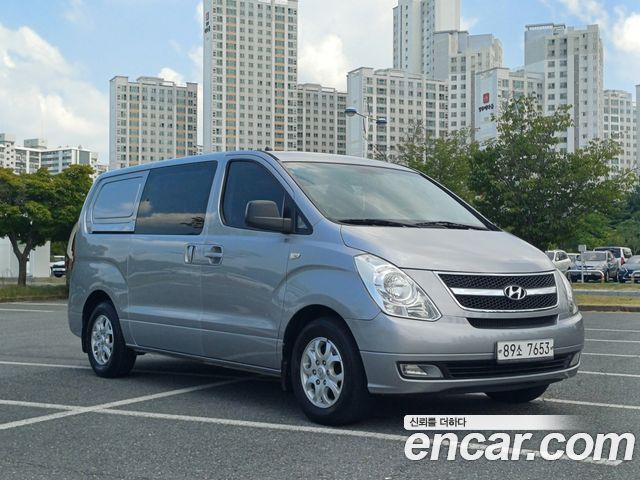 Hyundai Starex 2012 — photo 3