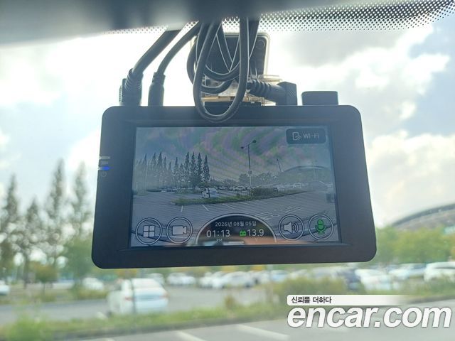 Hyundai Starex 2012 — photo 15
