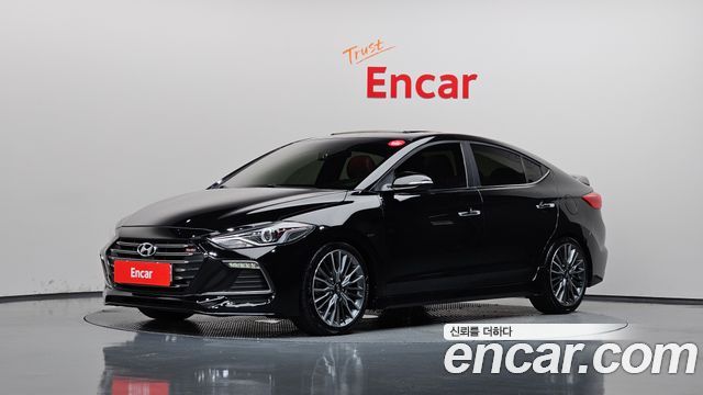 Hyundai AVANTE 2017 — photo 1
