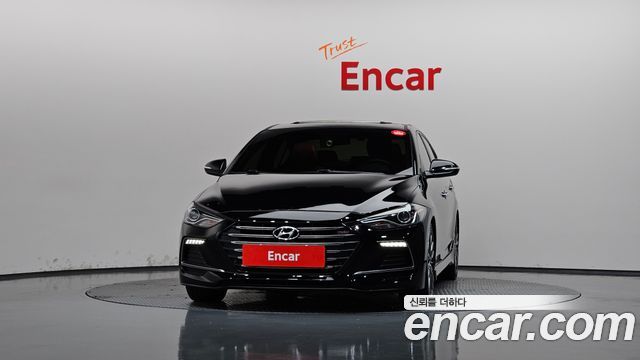Hyundai AVANTE 2017 — photo 3
