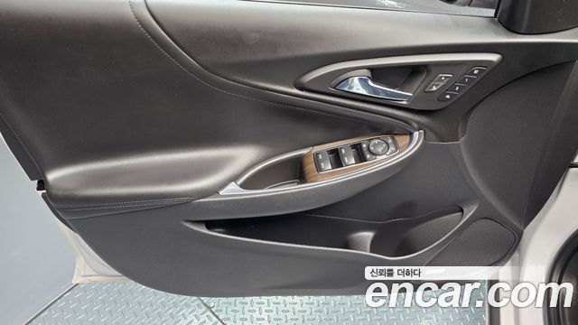 Chevrolet Korea Malibu 2018 — photo 14