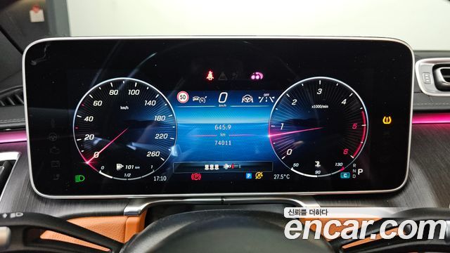 Mercedes-Benz S-Class 2021 — photo 11