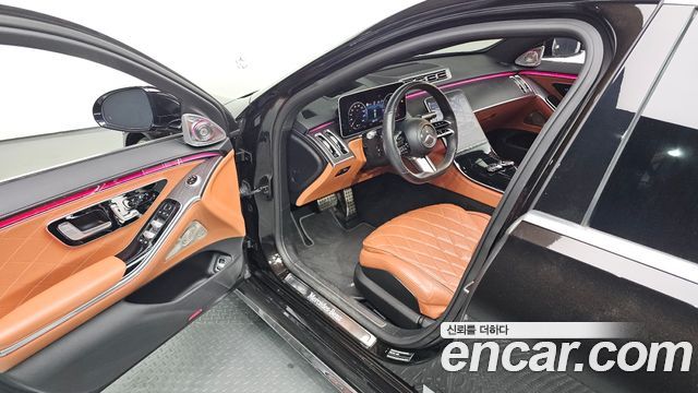Mercedes-Benz S-Class 2021 — photo 17