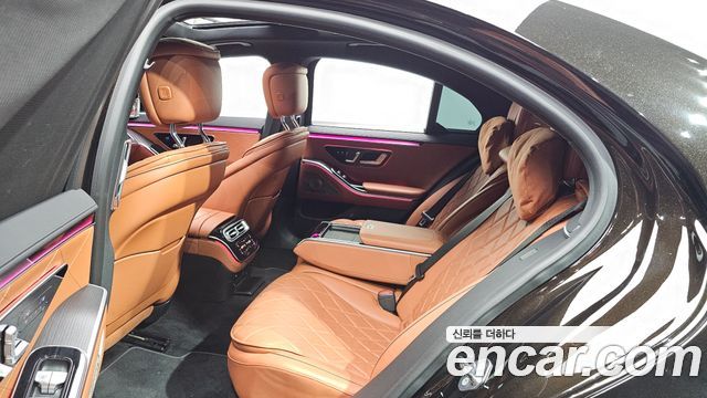 Mercedes-Benz S-Class 2021 — photo 18