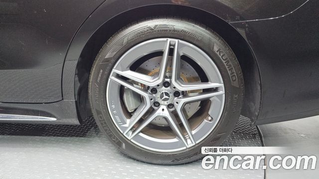 Mercedes-Benz S-Class 2021 — photo 33
