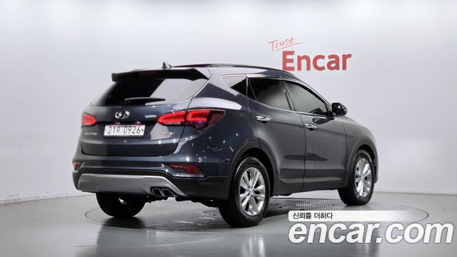 Hyundai Santafe 2016 — photo 2
