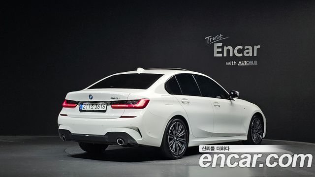 BMW 3-Series 2021 — photo 2