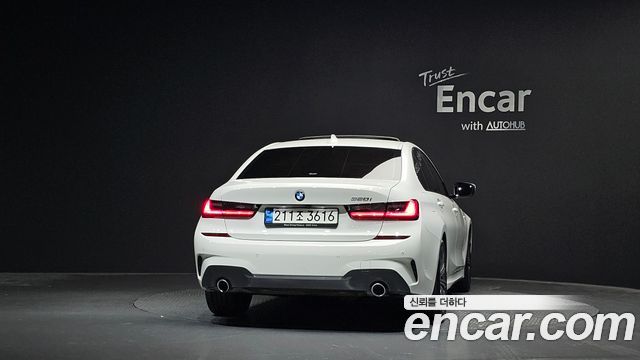 BMW 3-Series 2021 — photo 4