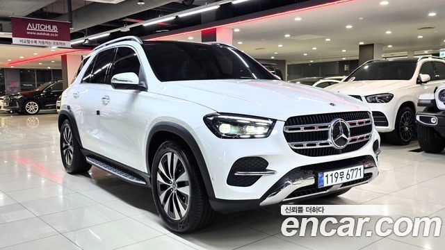 Mercedes-Benz GLE-Class 2026 — photo 2