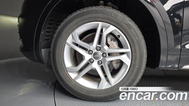 Audi Q5 2020 — photo 5