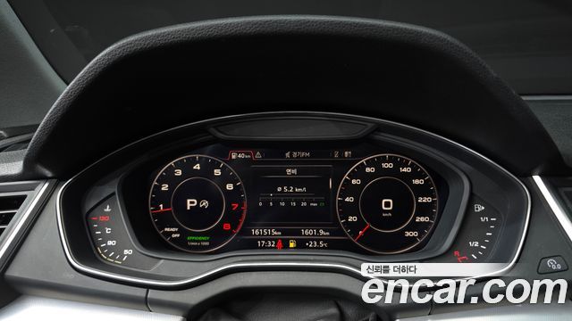Audi Q5 2020 — photo 8