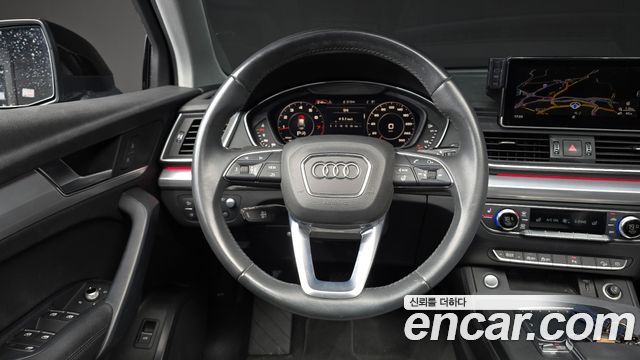 Audi Q5 2020 — photo 12