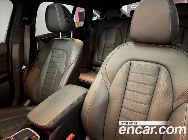 BMW X4 2023 — photo 17