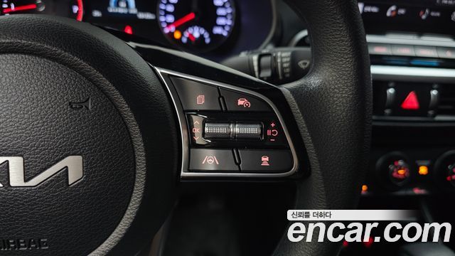 Kia K3 2023 — photo 20